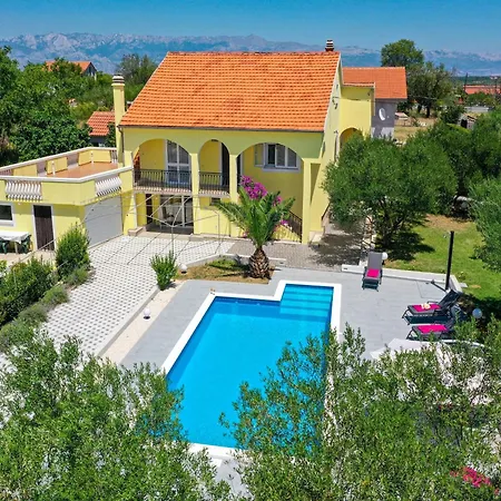 In With Private Pool *